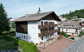 Hotel Garnì Savoy